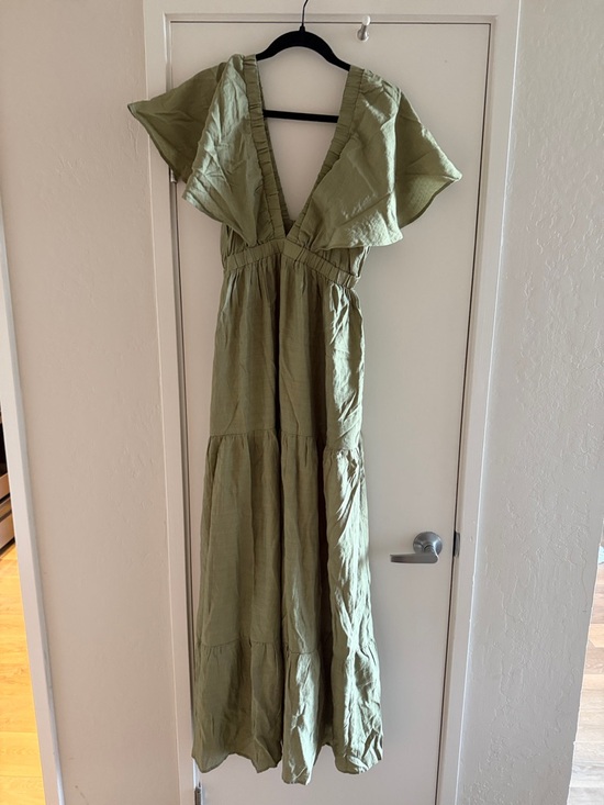 Dresses & Skirts - Olive Green V-Neck Tiered Maxi Dress
